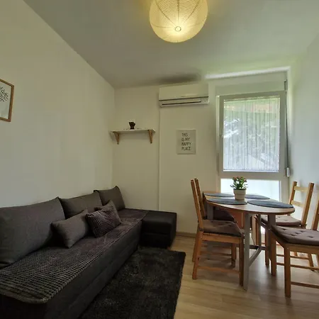 Lana Διαμέρισμα