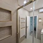 Lana * سبليت